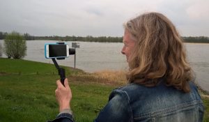 Filmen met een gimbal voor stabiele bewegingen